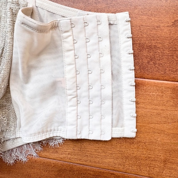 Victoria's Secret Dream Angels Long Line Bustier Bra 32DD Metallic/Silver - Picture 7 of 9